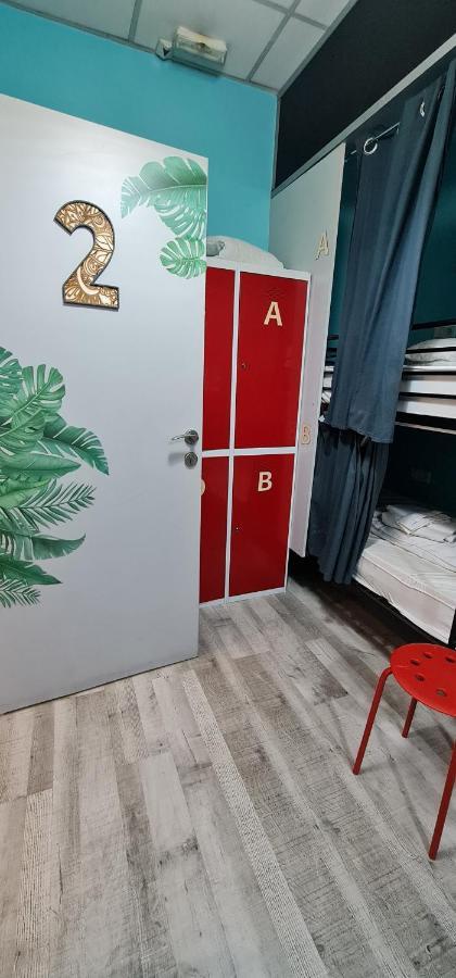 Green Hostel Madrid Gran Via 外观 照片